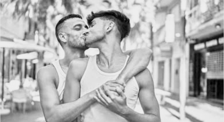 Hot  ☕:Nairobi Night Games:Kitui Blogger Escapes Secret Gay Trap Laid by Kitui west Politician “He Wanted My Anus, Not My Ideas “.