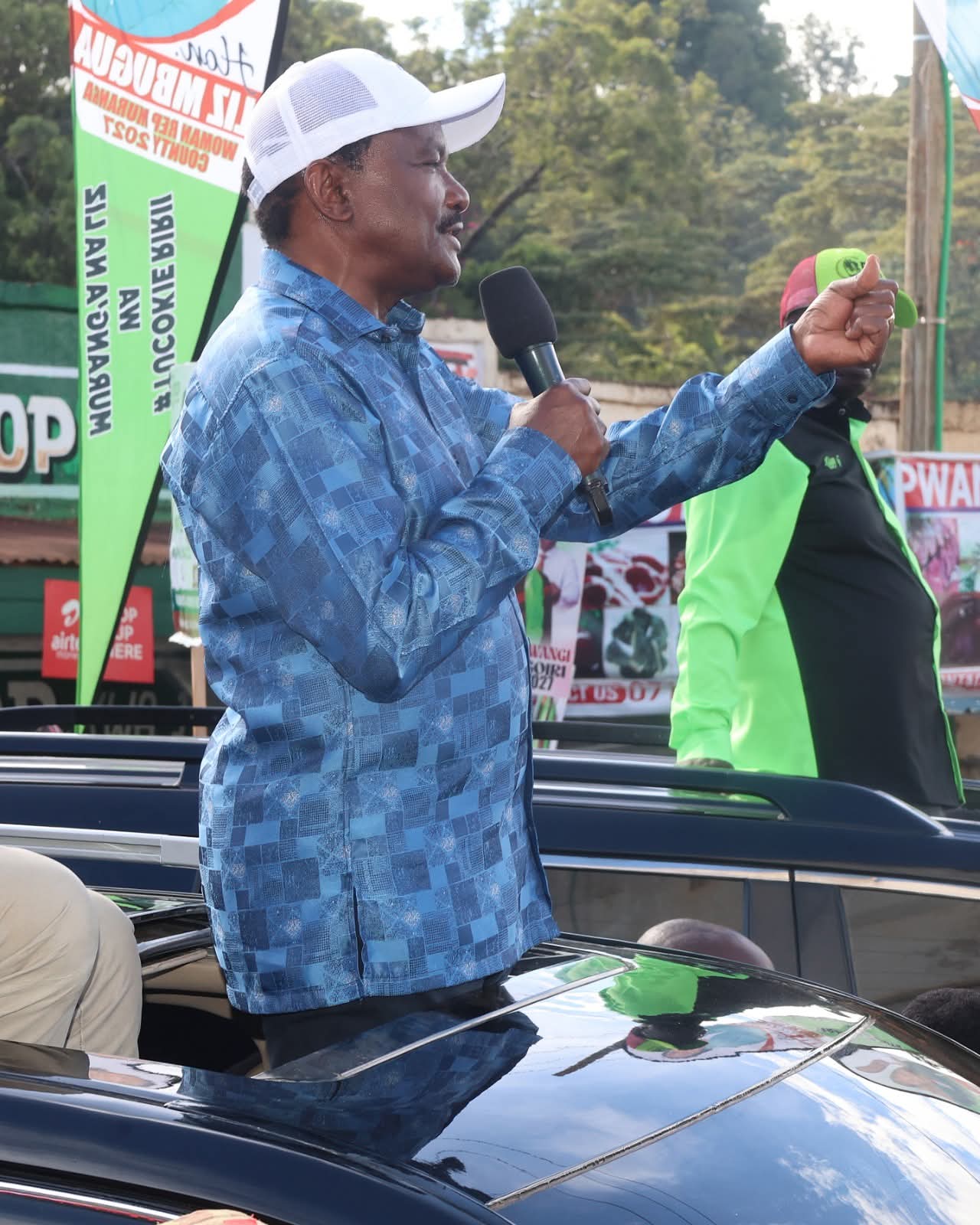 “Kalonzo Wave Sweeps Nation: Wiper Leader Tightens Grip as State House Beckons”