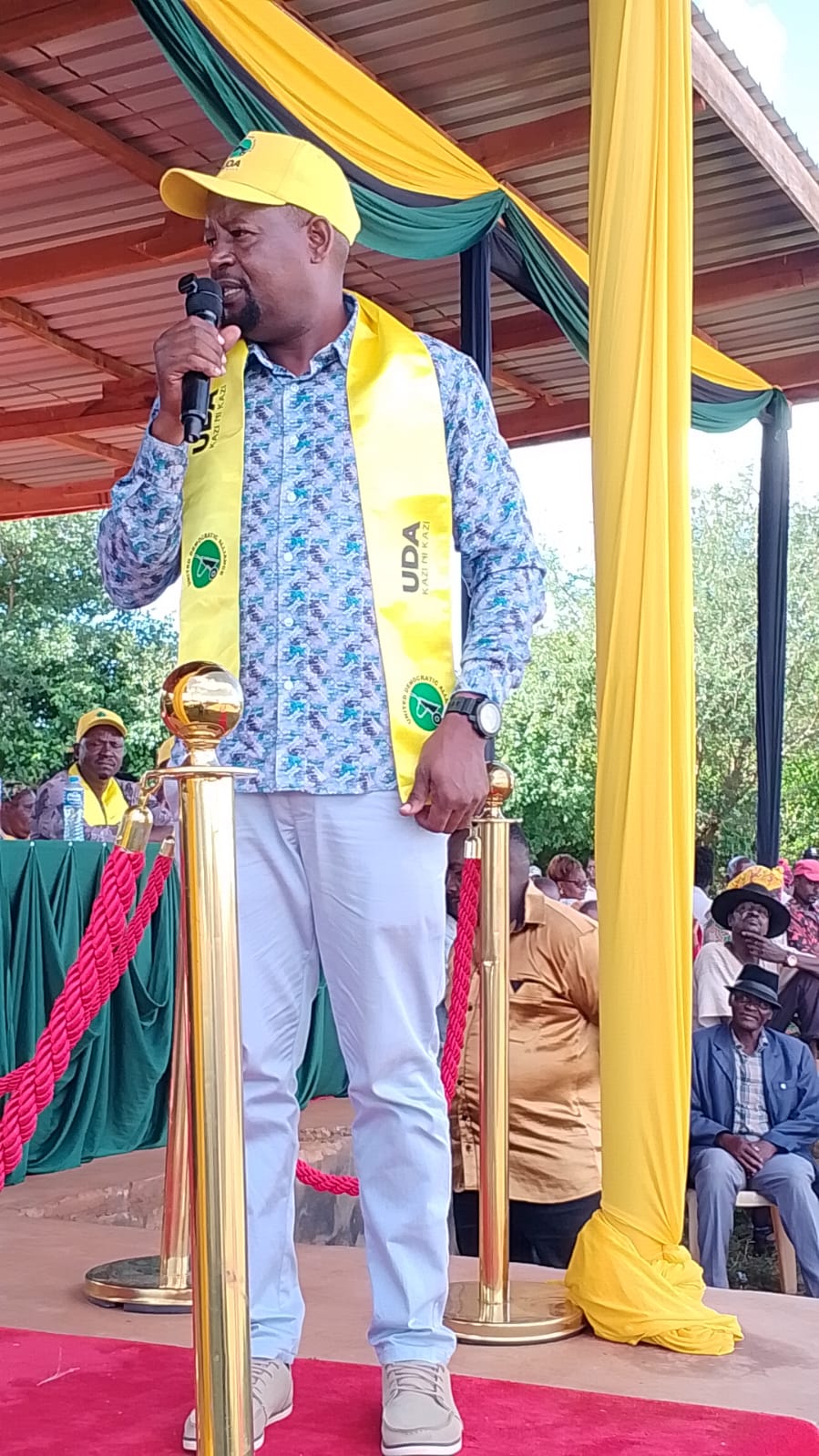 Kitui Rural Political Tide Turns: 2000 Residents Back Mbaki Mbaki, Sending Incumbent Camp into Panic